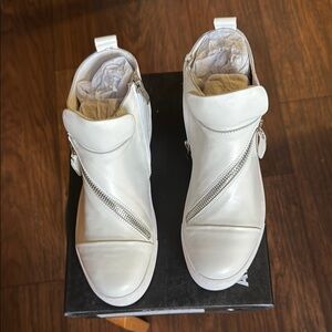 Stylish White Ankle Boots